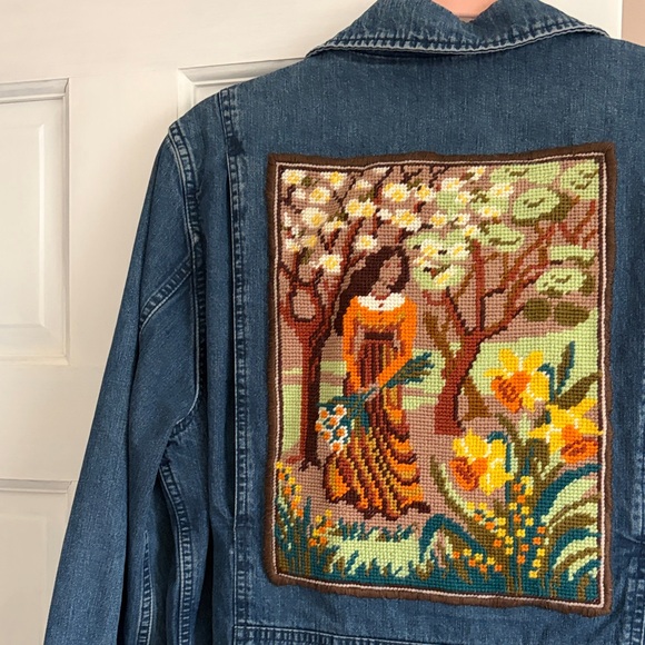 Eddie Bauer Denim Jacket with Embroidered Needlepoint of Springtime Scene - Picture 4 of 9